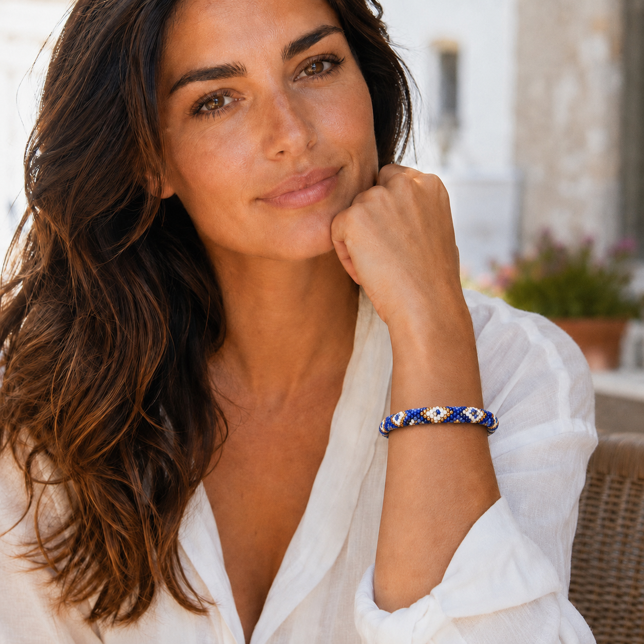 Bracelet Népalais #61 (Bleu Marine, Doré, Blanc) – Image 2
